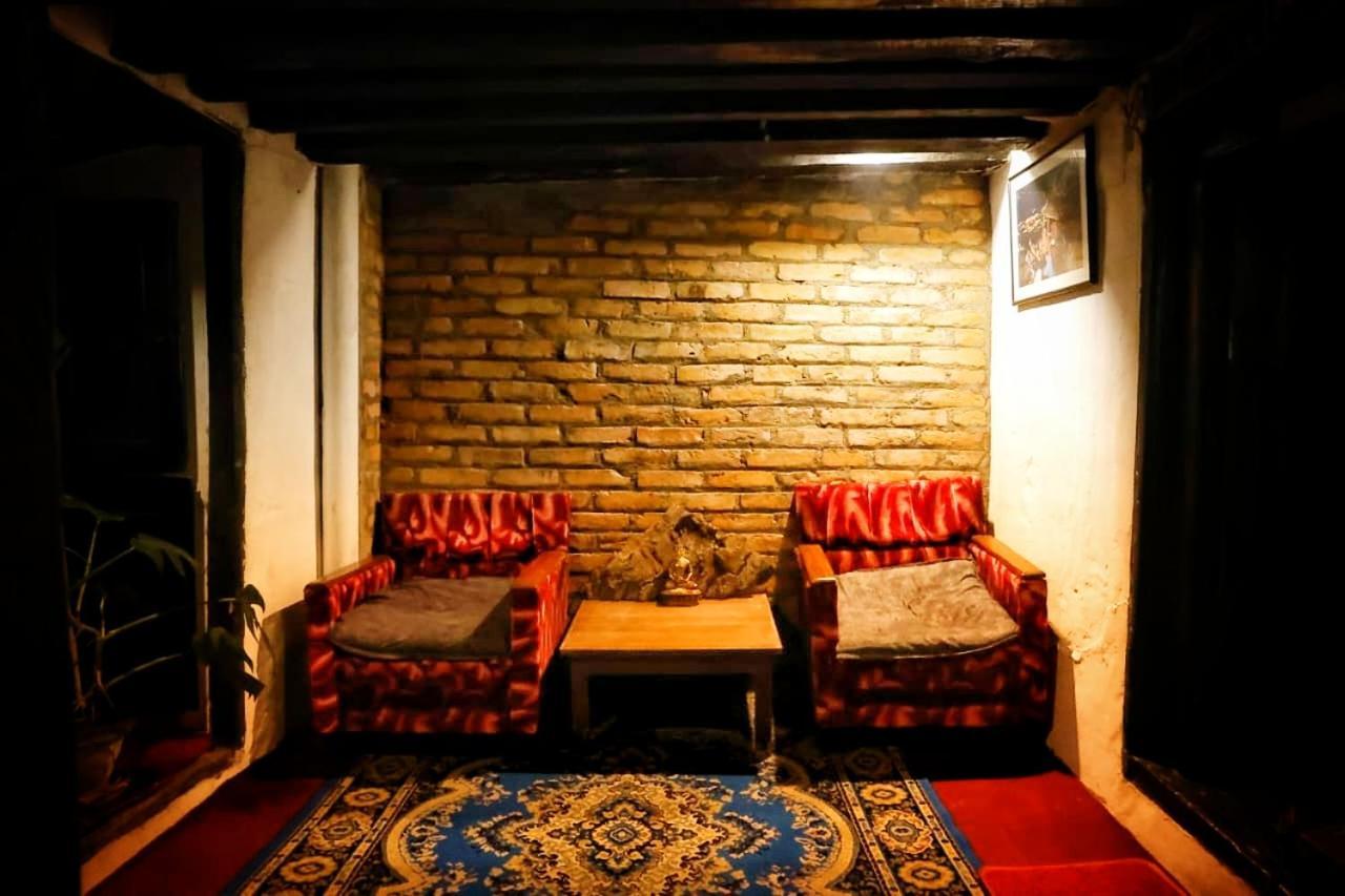 Traditional Newari Homestay Lalitpur Exteriör bild
